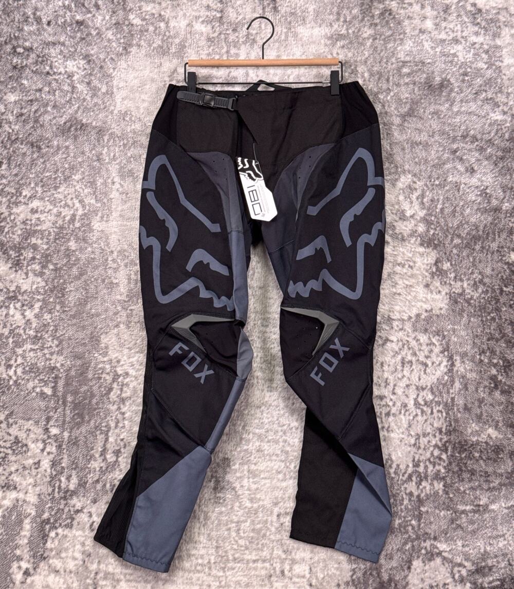 New Fox 180 MX Riding Pants 38 Mens Black Gray